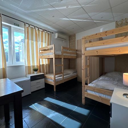 Premium Hostel Берлин Экстерьер фото